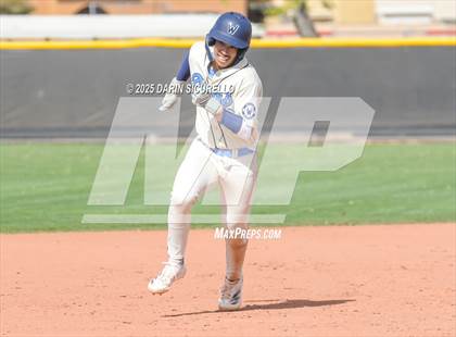 Thumbnail 2 in Warren vs. Poston Butte (Pinon/Huffman Memorial Invitational) photogallery.