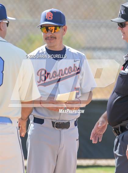 Thumbnail 1 in Warren vs. Poston Butte (Pinon/Huffman Memorial Invitational) photogallery.