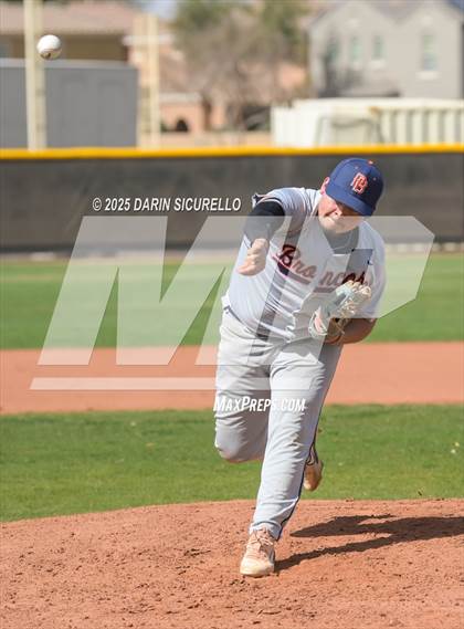 Thumbnail 2 in Warren vs. Poston Butte (Pinon/Huffman Memorial Invitational) photogallery.