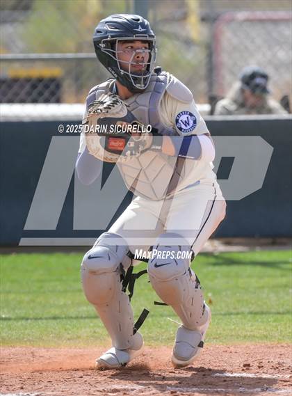 Thumbnail 2 in Warren vs. Poston Butte (Pinon/Huffman Memorial Invitational) photogallery.