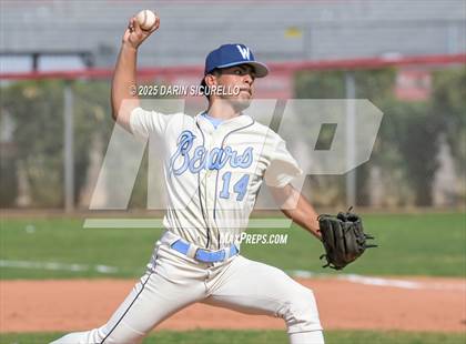 Thumbnail 2 in Warren vs. Poston Butte (Pinon/Huffman Memorial Invitational) photogallery.