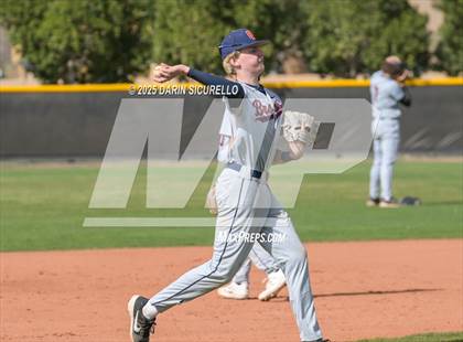 Thumbnail 1 in Warren vs. Poston Butte (Pinon/Huffman Memorial Invitational) photogallery.