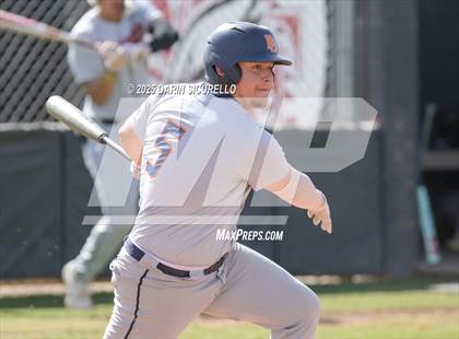 Thumbnail 2 in Warren vs. Poston Butte (Pinon/Huffman Memorial Invitational) photogallery.