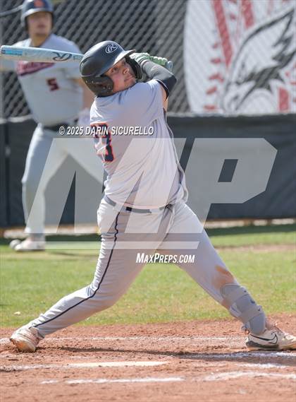 Thumbnail 1 in Warren vs. Poston Butte (Pinon/Huffman Memorial Invitational) photogallery.