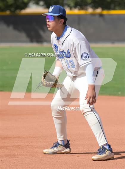 Thumbnail 2 in Warren vs. Poston Butte (Pinon/Huffman Memorial Invitational) photogallery.