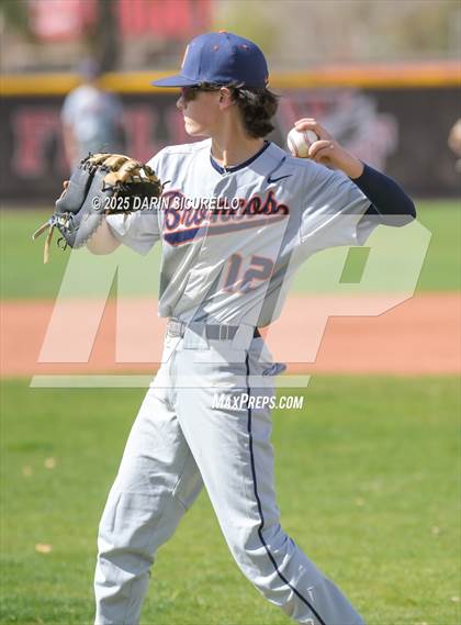 Thumbnail 1 in Warren vs. Poston Butte (Pinon/Huffman Memorial Invitational) photogallery.