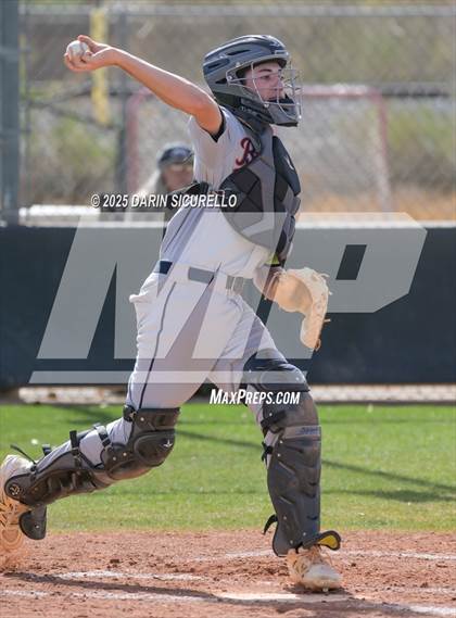 Thumbnail 2 in Warren vs. Poston Butte (Pinon/Huffman Memorial Invitational) photogallery.