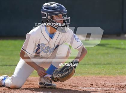 Thumbnail 1 in Warren vs. Poston Butte (Pinon/Huffman Memorial Invitational) photogallery.