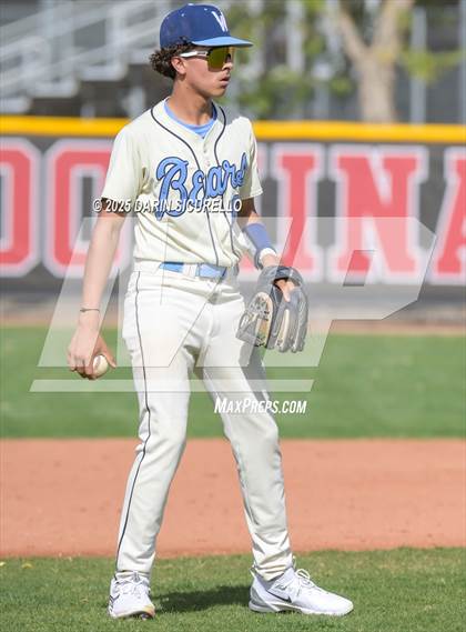 Thumbnail 1 in Warren vs. Poston Butte (Pinon/Huffman Memorial Invitational) photogallery.
