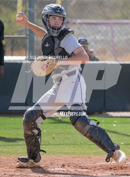 Thumbnail 2 in Warren vs. Poston Butte (Pinon/Huffman Memorial Invitational) photogallery.