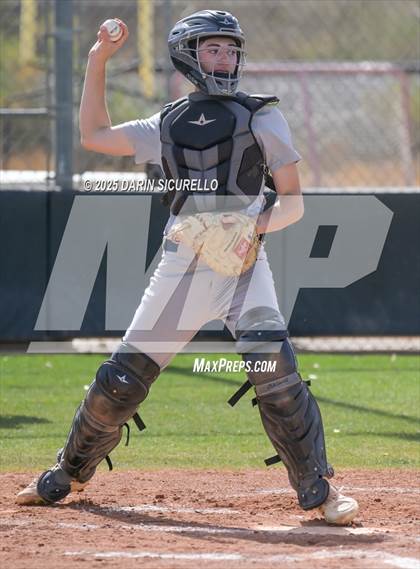 Thumbnail 1 in Warren vs. Poston Butte (Pinon/Huffman Memorial Invitational) photogallery.