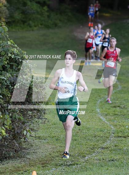 Thumbnail 2 in Fr: Monroe Parker Invitational photogallery.