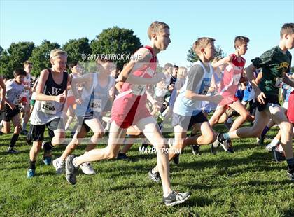 Thumbnail 3 in Fr: Monroe Parker Invitational photogallery.