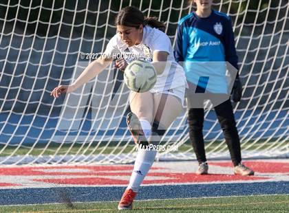Thumbnail 1 in Bishop Amat @ La Salle photogallery.