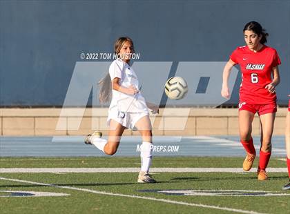 Thumbnail 1 in Bishop Amat @ La Salle photogallery.