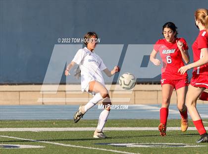 Thumbnail 2 in Bishop Amat @ La Salle photogallery.