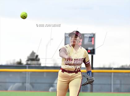 Thumbnail 2 in Taos vs. Santa Fe Indian photogallery.