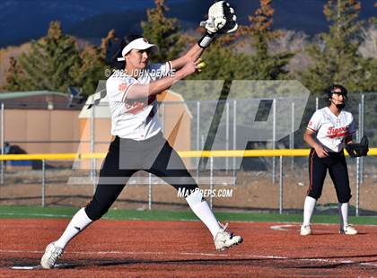 Thumbnail 3 in Taos vs. Santa Fe Indian photogallery.