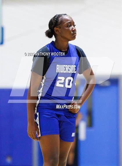Thumbnail 1 in Fayetteville Christian vs. Riverside Christian Academy (Dreamville Showcase) photogallery.