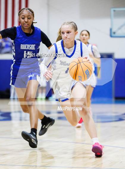 Thumbnail 3 in Fayetteville Christian vs. Riverside Christian Academy (Dreamville Showcase) photogallery.