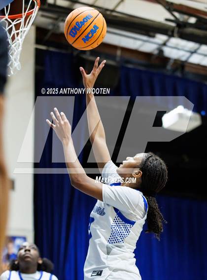 Thumbnail 2 in Fayetteville Christian vs. Riverside Christian Academy (Dreamville Showcase) photogallery.