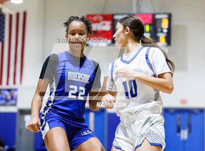 Thumbnail 2 in Fayetteville Christian vs. Riverside Christian Academy (Dreamville Showcase) photogallery.
