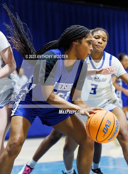 Thumbnail 2 in Fayetteville Christian vs. Riverside Christian Academy (Dreamville Showcase) photogallery.