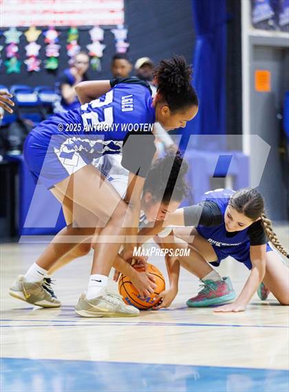 Thumbnail 2 in Fayetteville Christian vs. Riverside Christian Academy (Dreamville Showcase) photogallery.