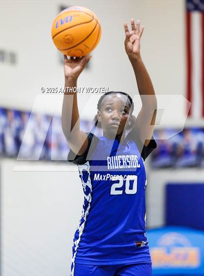 Thumbnail 1 in Fayetteville Christian vs. Riverside Christian Academy (Dreamville Showcase) photogallery.