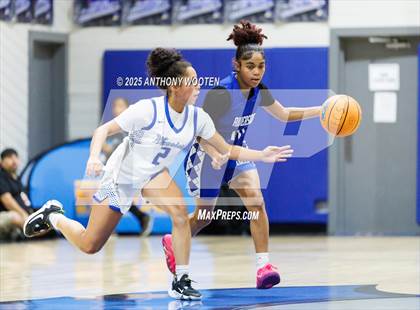 Thumbnail 2 in Fayetteville Christian vs. Riverside Christian Academy (Dreamville Showcase) photogallery.