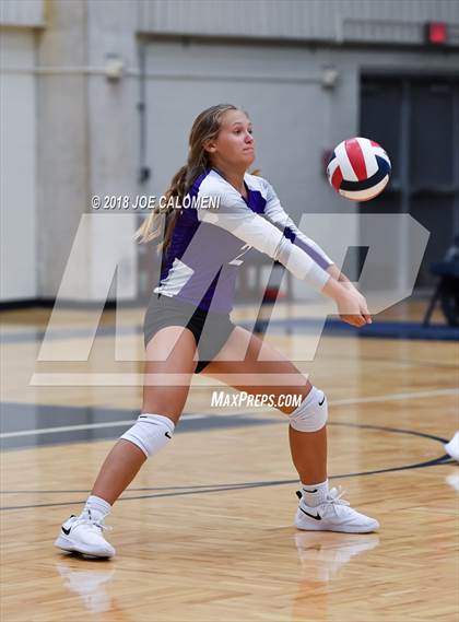 Thumbnail 3 in Harlan Vs Boerne (NISD Volleyball Tournament) photogallery.