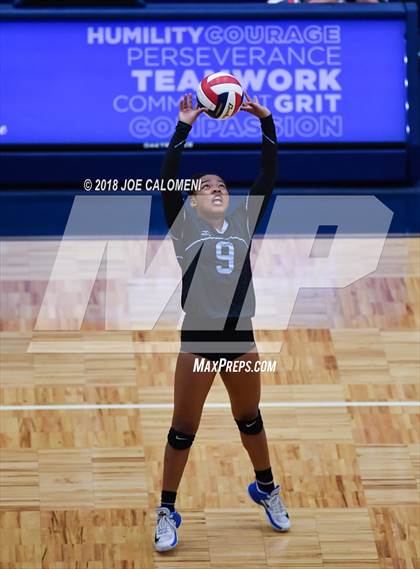 Thumbnail 3 in Harlan Vs Boerne (NISD Volleyball Tournament) photogallery.