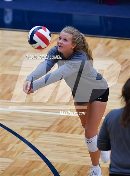 Thumbnail 2 in Harlan Vs Boerne (NISD Volleyball Tournament) photogallery.