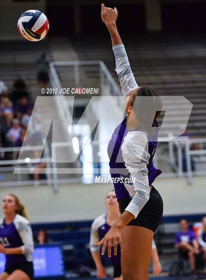 Thumbnail 1 in Harlan Vs Boerne (NISD Volleyball Tournament) photogallery.