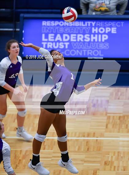 Thumbnail 2 in Harlan Vs Boerne (NISD Volleyball Tournament) photogallery.