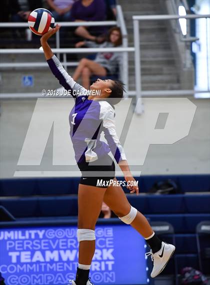 Thumbnail 3 in Harlan Vs Boerne (NISD Volleyball Tournament) photogallery.