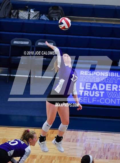Thumbnail 3 in Harlan Vs Boerne (NISD Volleyball Tournament) photogallery.