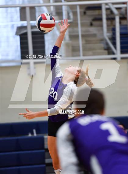 Thumbnail 3 in Harlan Vs Boerne (NISD Volleyball Tournament) photogallery.