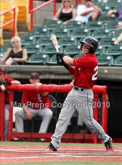 Thumbnail 2 in Holy Cross vs. Conner (Ninth Region Tournament) photogallery.