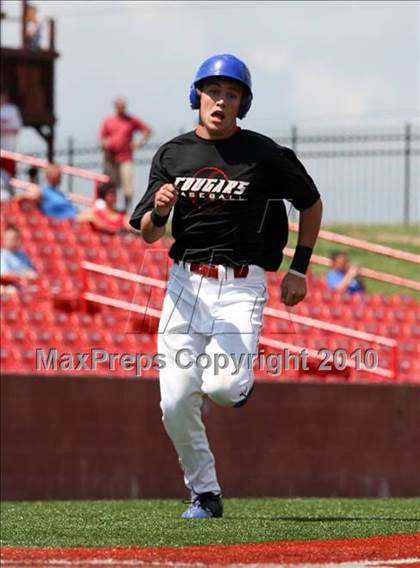 Thumbnail 2 in Holy Cross vs. Conner (Ninth Region Tournament) photogallery.