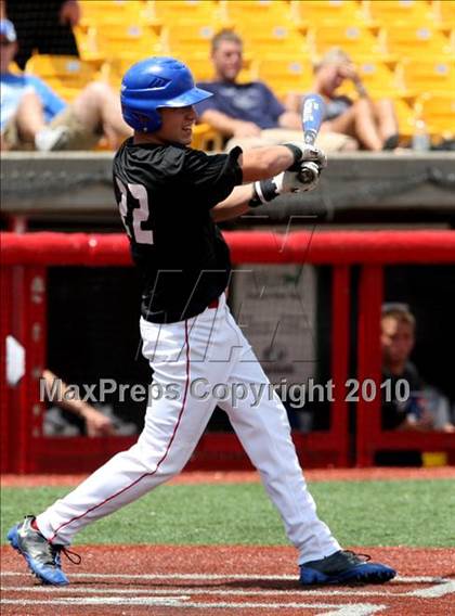 Thumbnail 3 in Holy Cross vs. Conner (Ninth Region Tournament) photogallery.