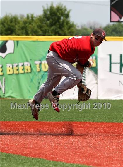Thumbnail 2 in Holy Cross vs. Conner (Ninth Region Tournament) photogallery.