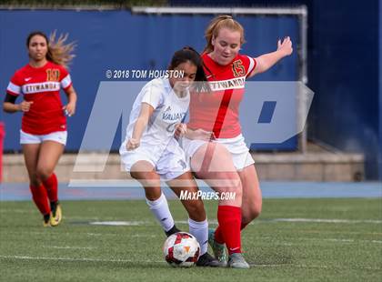 Thumbnail 3 in St. Genevieve vs. Etiwanda photogallery.