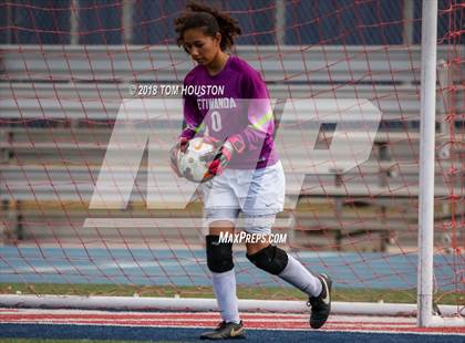 Thumbnail 3 in St. Genevieve vs. Etiwanda photogallery.