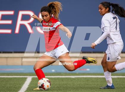 Thumbnail 3 in St. Genevieve vs. Etiwanda photogallery.