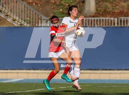 Thumbnail 1 in St. Genevieve vs. Etiwanda photogallery.