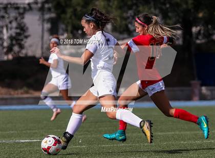 Thumbnail 3 in St. Genevieve vs. Etiwanda photogallery.