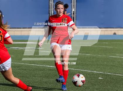 Thumbnail 1 in St. Genevieve vs. Etiwanda photogallery.