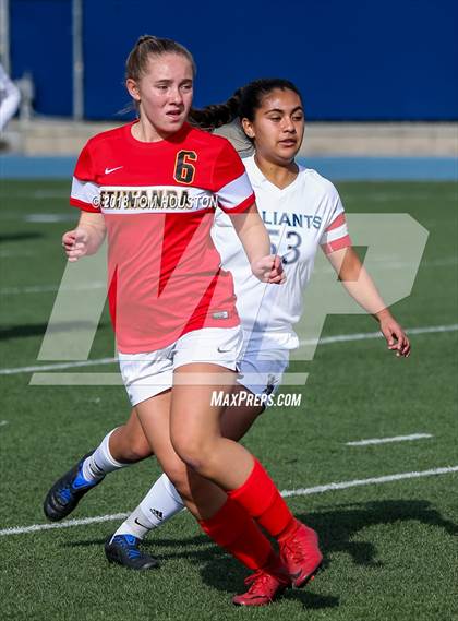 Thumbnail 2 in St. Genevieve vs. Etiwanda photogallery.