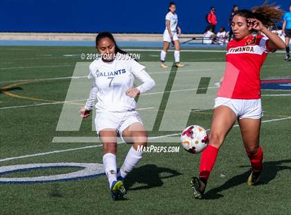 Thumbnail 3 in St. Genevieve vs. Etiwanda photogallery.